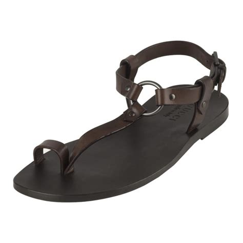 gucci cocoa leather toe ring sandals|latest style for gucci sandals.